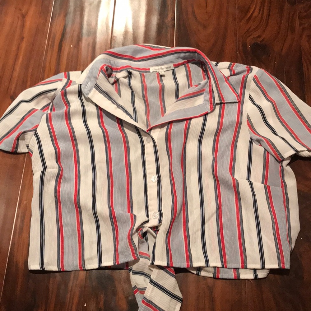 BUTTON UP CROP TOP
